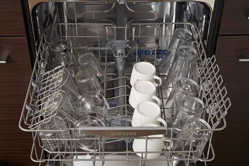Не включается посудомоечная машина  Видное